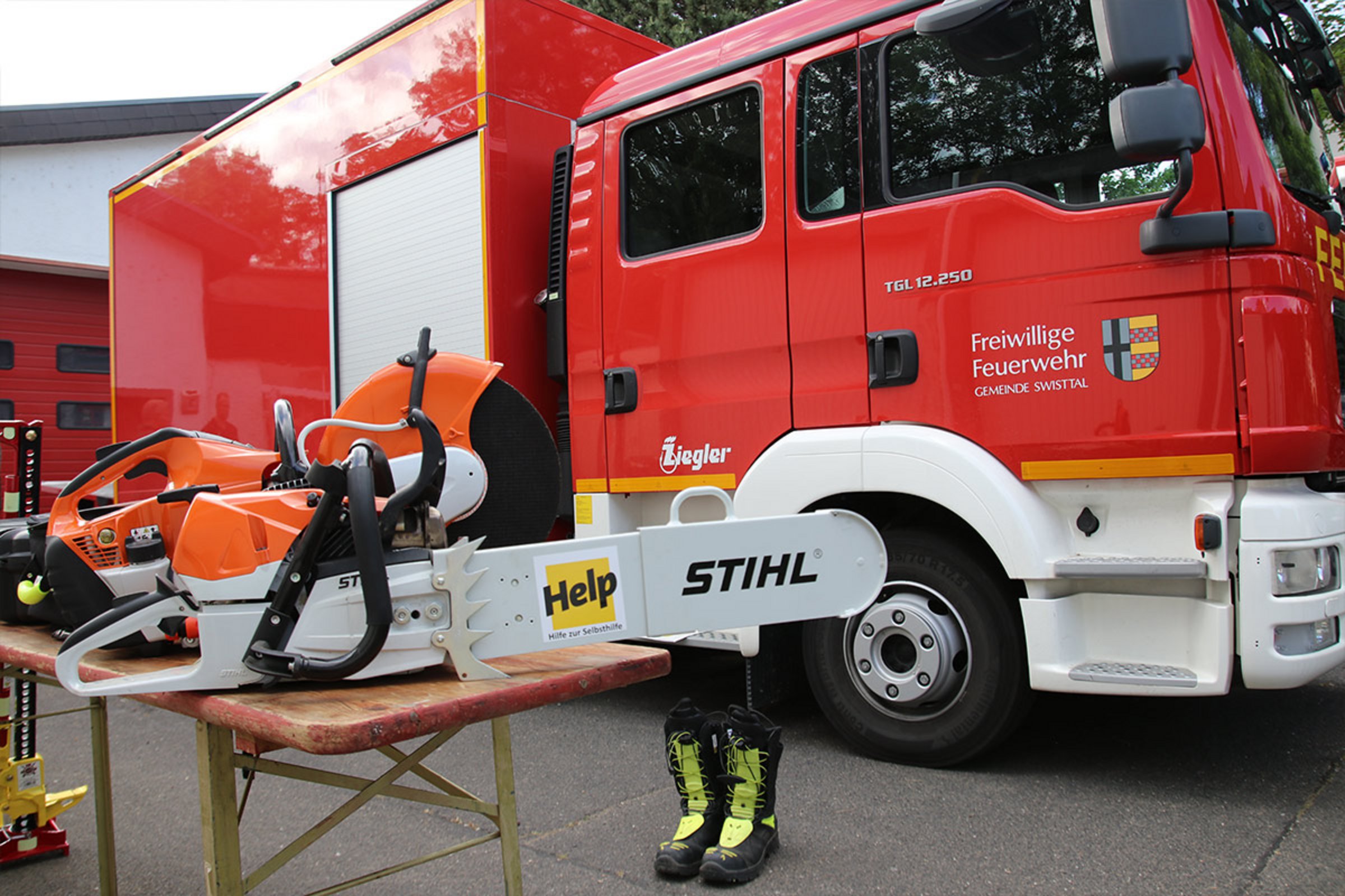 Feuerwehrausrüstung in Swisttal-Heimerzheim