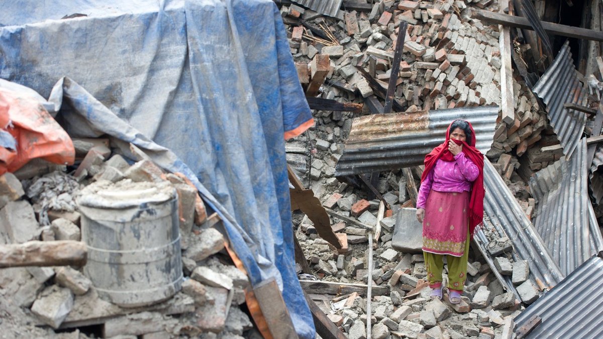Zerstörung nach verheerendem Erdbeben in Nepal