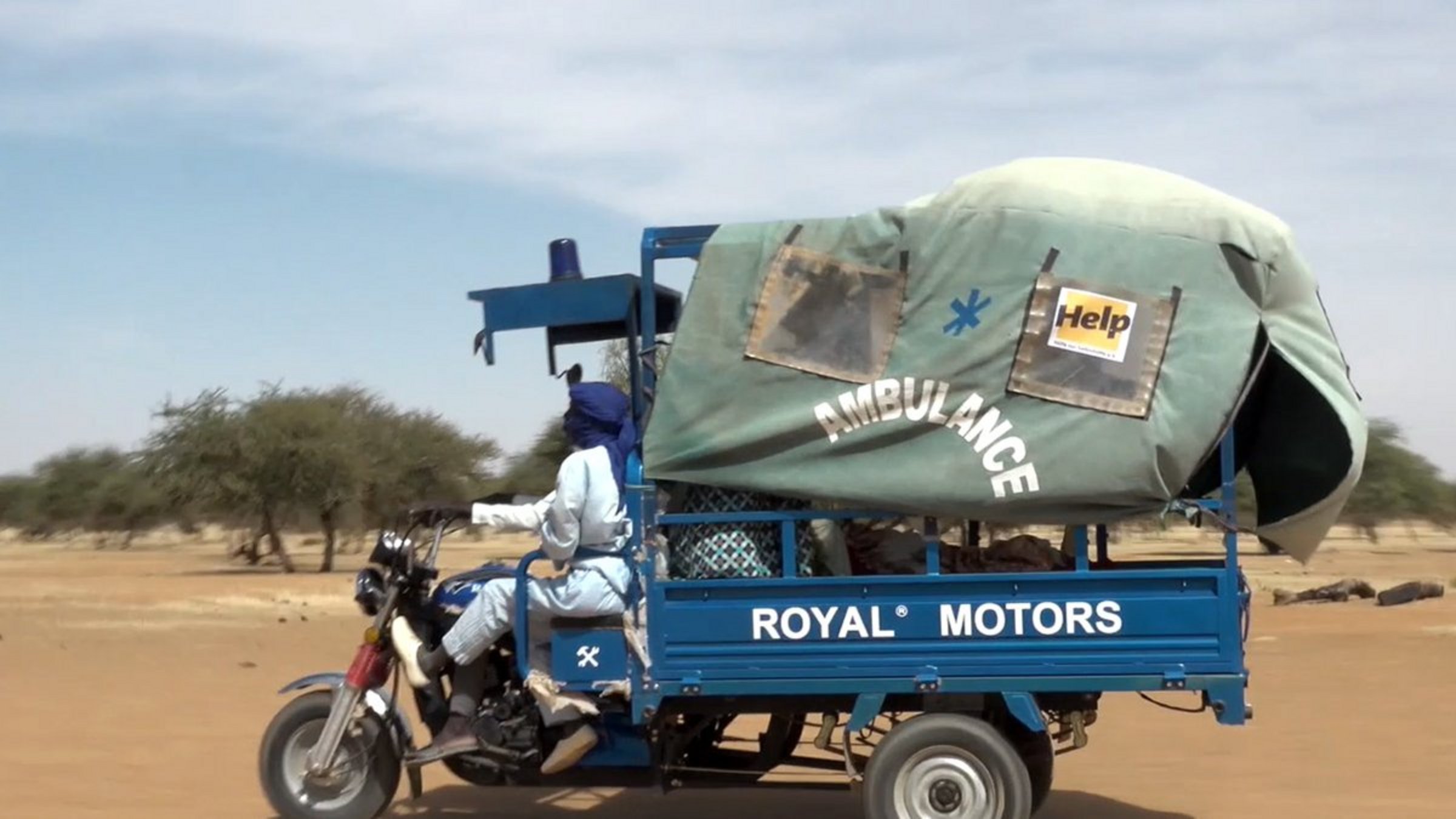 Spenden Mali Gesundheitsversorgung: Help stellt Krankenwagen zur Verfügung